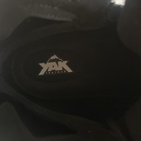Fila  YAK Trainer Hiking Boots Men Sz 11.5 Black NEW (No Box) - Picture 11 of 13